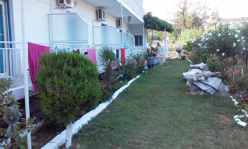 Noula Rooms ماكريغيالوس المظهر الخارجي الصورة